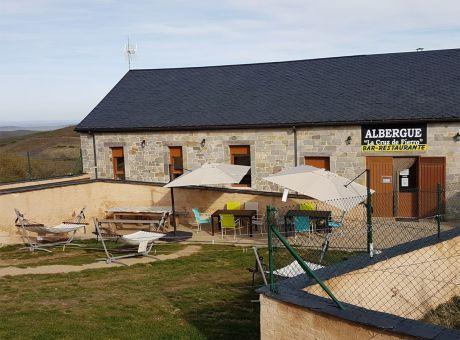 Albergue De Peregrino Cruz De Fierro ฟนเซบาดอน ภายนอก รูปภาพ